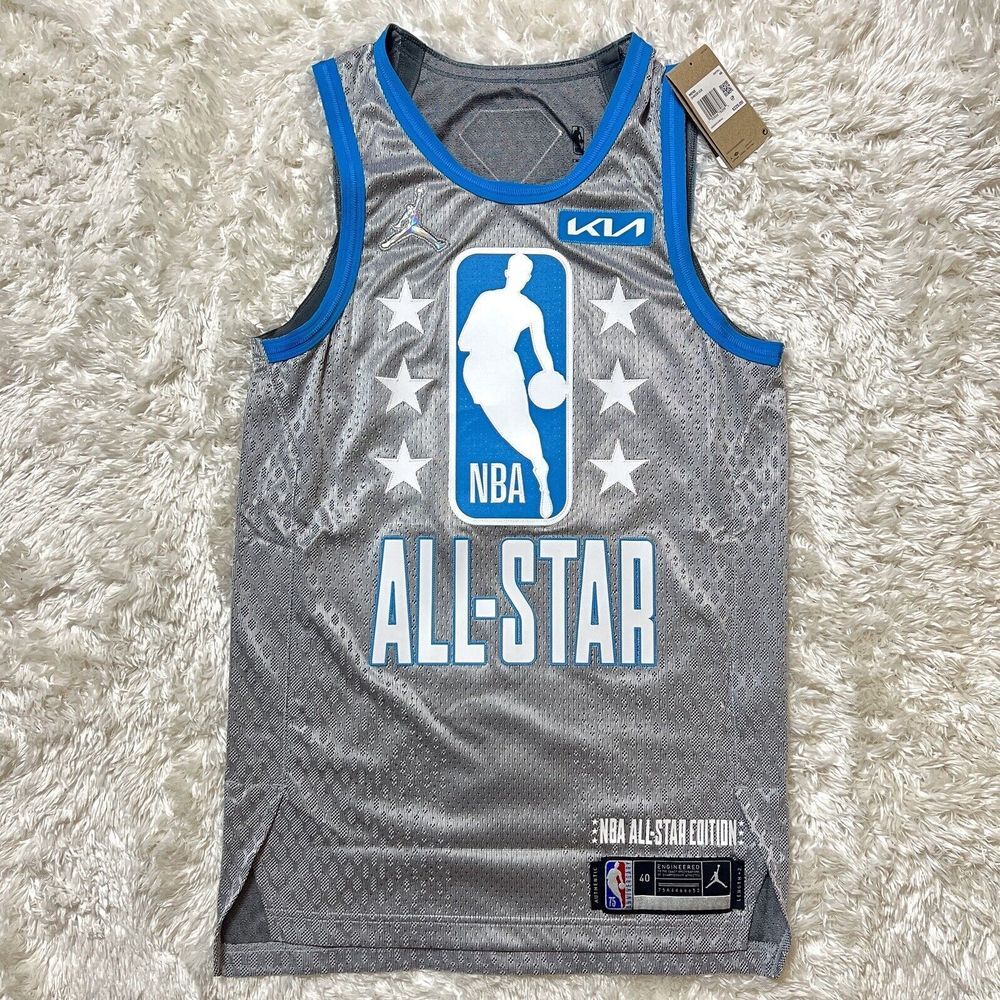 Jordan Nike Authentic 2022 NBA All Star Jersey Luka Doncic 40 Small DH8030-016